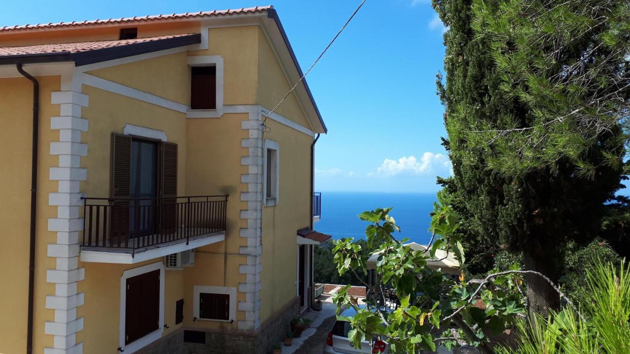 Le Pigne Casa Vacanze. Pollica Extérieur photo